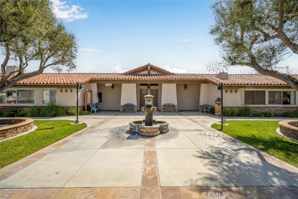 Image 64 of property listing at 16222 Monterey Lane 141, Huntington Beach, CA 92649