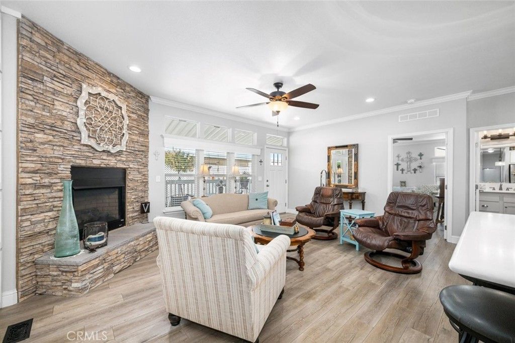 Image 7 of property listing at 16222 Monterey Lane 141, Huntington Beach, CA 92649