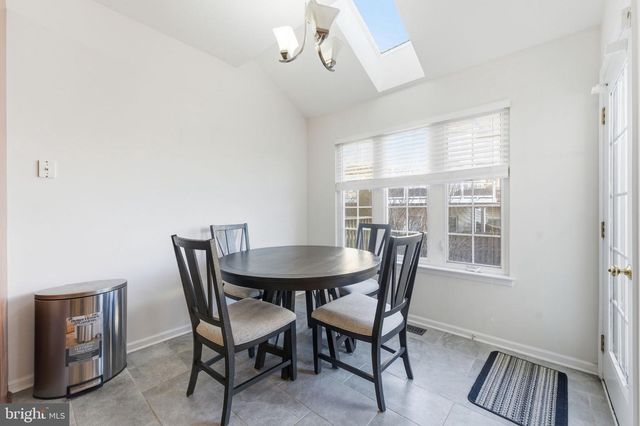 25270 WHIPPOORWILL TER, Chantilly, VA 20152