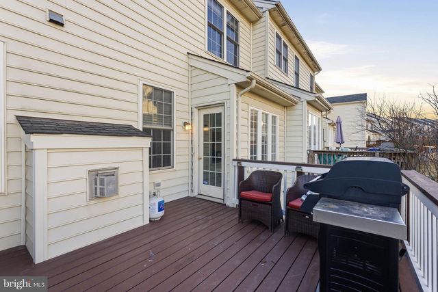 25270 WHIPPOORWILL TER, Chantilly, VA 20152