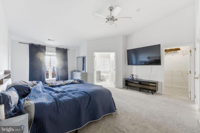 25270 WHIPPOORWILL TER, Chantilly, VA 20152