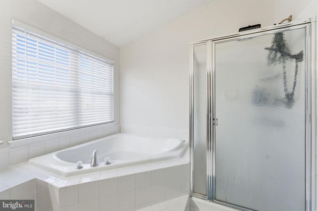 25270 WHIPPOORWILL TER, Chantilly, VA 20152