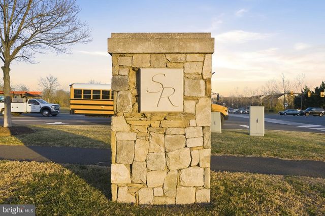 25270 WHIPPOORWILL TER, Chantilly, VA 20152