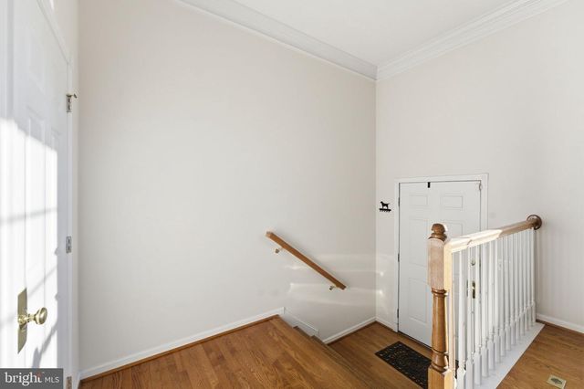 25270 WHIPPOORWILL TER, Chantilly, VA 20152