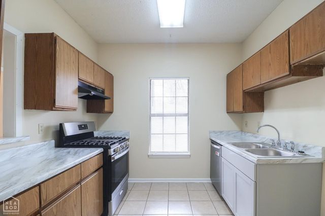 2300 Biltmore Cove, Jonesboro, AR 72405