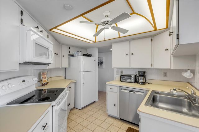 1 OCEANS WEST BOULEVARD 10B4, Daytona Beach, FL 32118