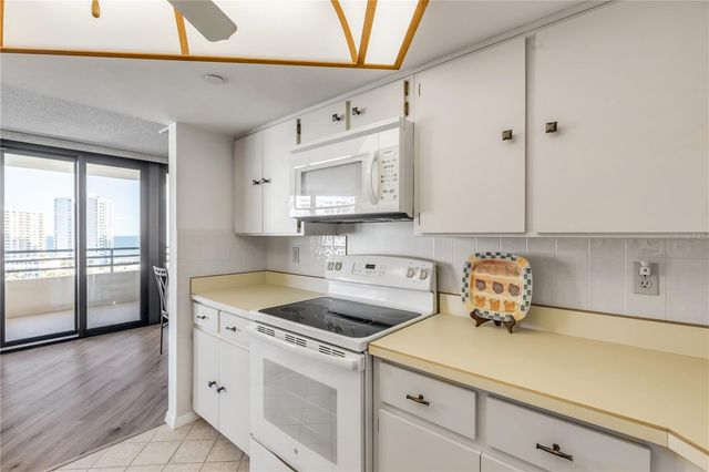 1 OCEANS WEST BOULEVARD 10B4, Daytona Beach, FL 32118