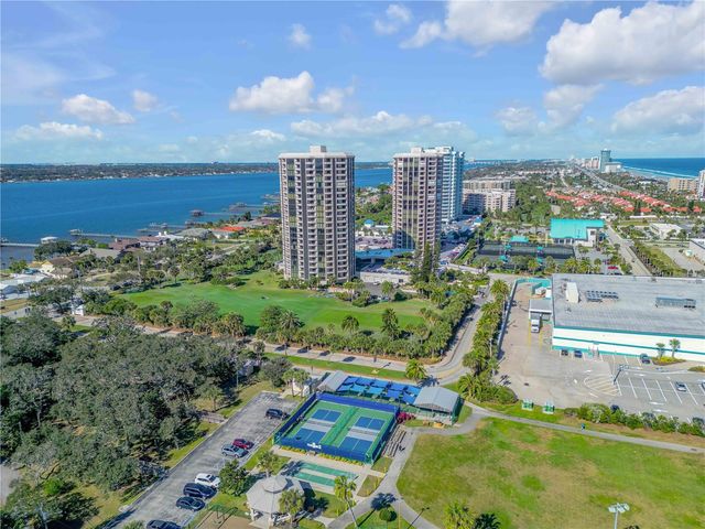 1 OCEANS WEST BOULEVARD 10B4, Daytona Beach, FL 32118