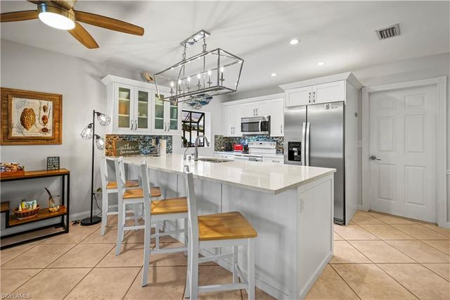 3652 Sudbury LN, Bonita Springs, FL 34134