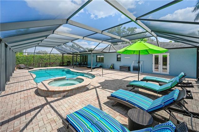 3652 Sudbury LN, Bonita Springs, FL 34134