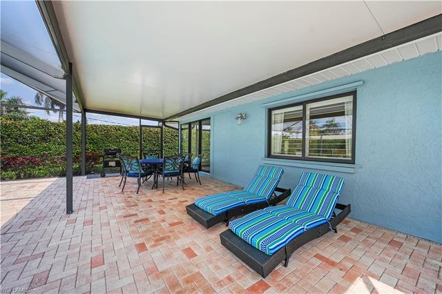 3652 Sudbury LN, Bonita Springs, FL 34134