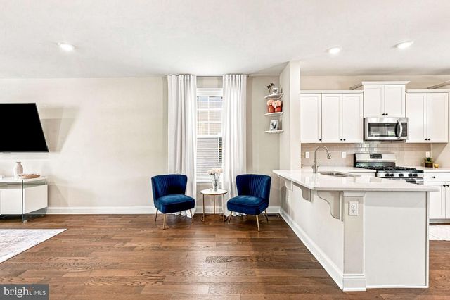 12 SULLIVAN WAY, Marlton, NJ 08053