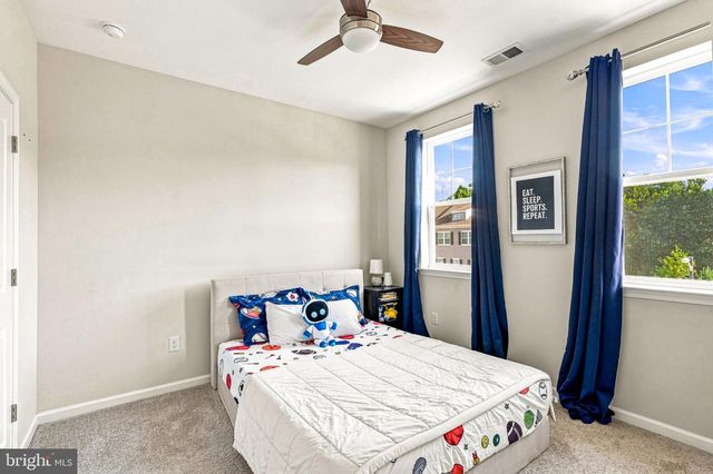 12 SULLIVAN WAY, Marlton, NJ 08053