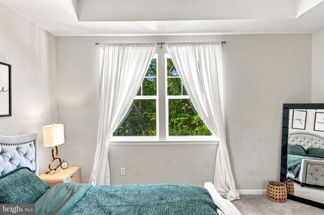 12 SULLIVAN WAY, Marlton, NJ 08053