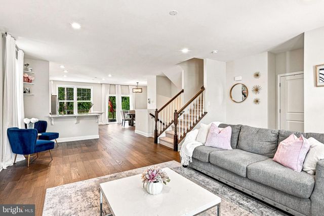 12 SULLIVAN WAY, Marlton, NJ 08053
