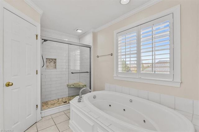 3900 Windsor Place Drive, Winston-salem, NC 27106