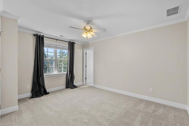 3900 Windsor Place Drive, Winston-salem, NC 27106