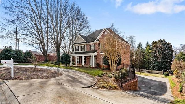3900 Windsor Place Drive, Winston-salem, NC 27106