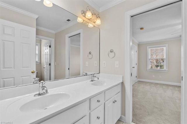 3900 Windsor Place Drive, Winston-salem, NC 27106