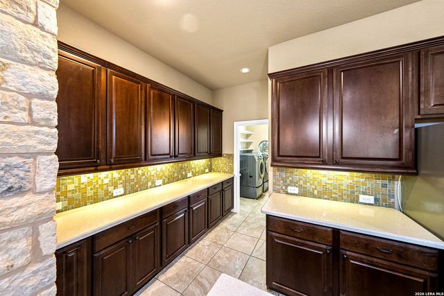 260 Mystic Shores Blvd, Spring Branch, TX 78070