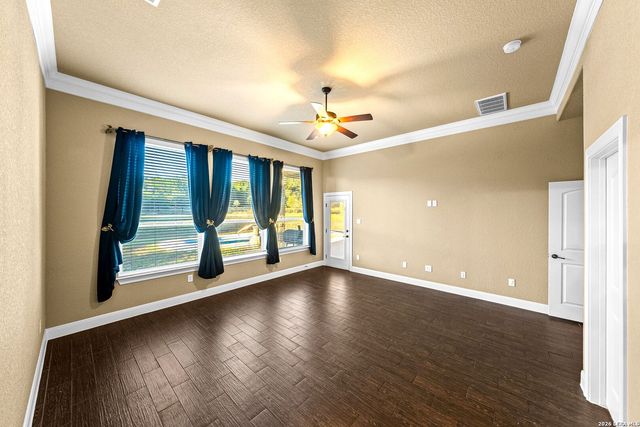 260 Mystic Shores Blvd, Spring Branch, TX 78070
