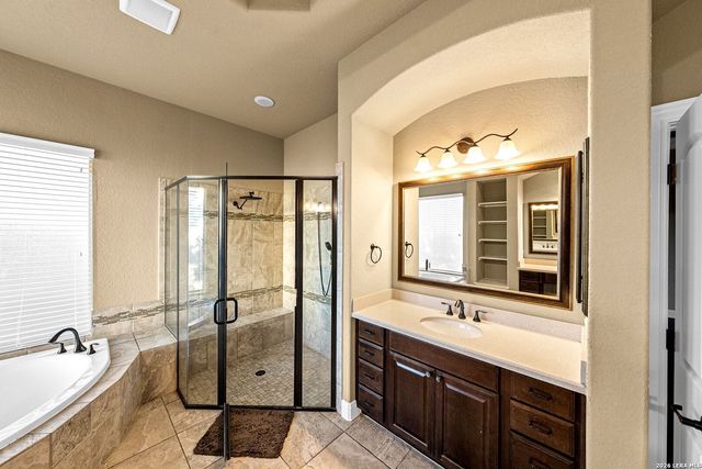 260 Mystic Shores Blvd, Spring Branch, TX 78070
