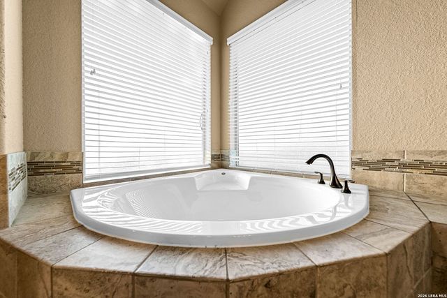 260 Mystic Shores Blvd, Spring Branch, TX 78070