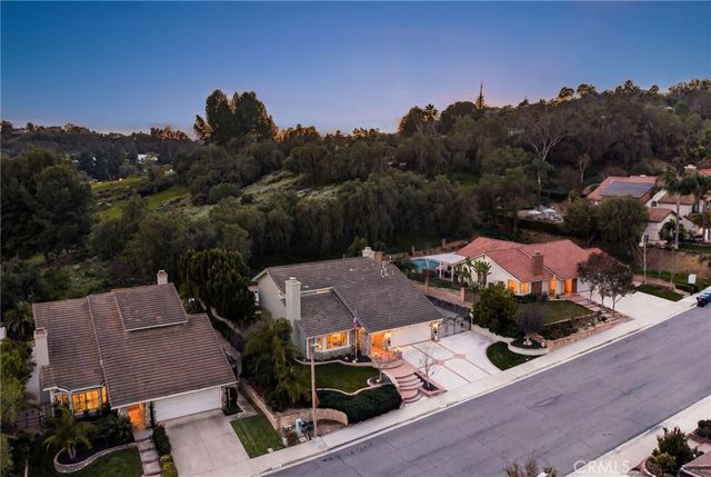 5 Los Felis, Pomona, CA 91766