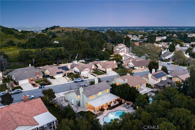 5 Los Felis, Pomona, CA 91766