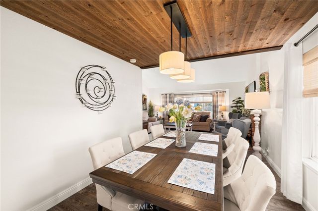 5 Los Felis, Pomona, CA 91766