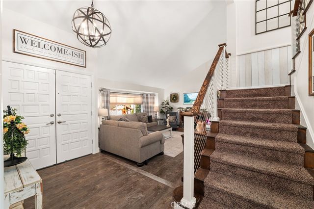 5 Los Felis, Pomona, CA 91766