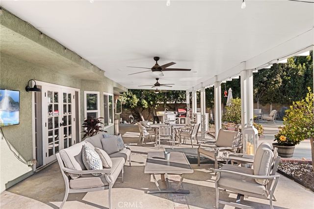 5 Los Felis, Pomona, CA 91766