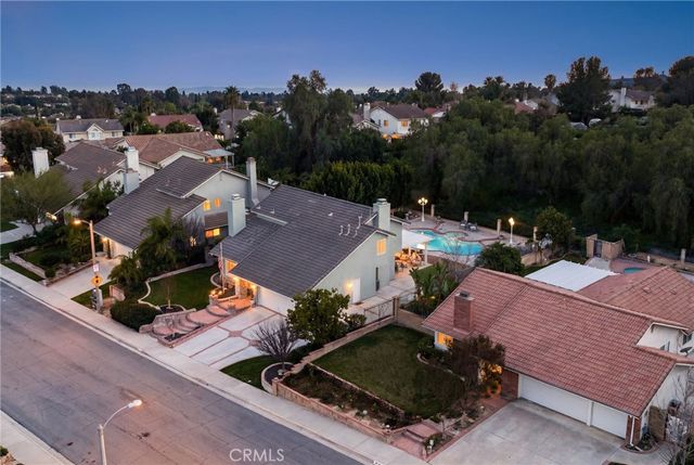5 Los Felis, Pomona, CA 91766
