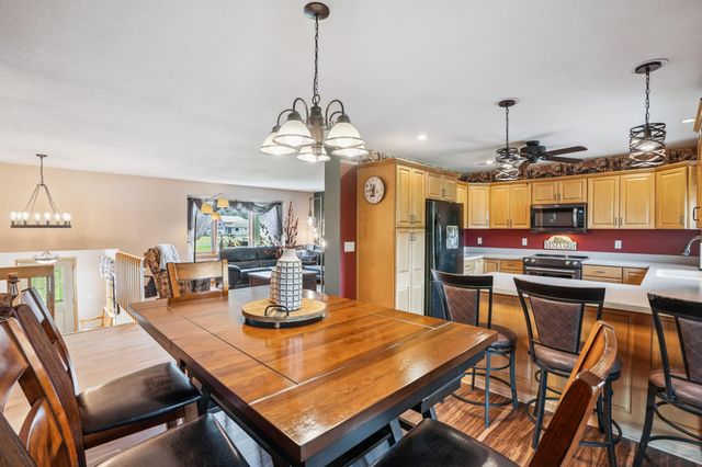 N8125 940th Street, River Falls, WI 54022