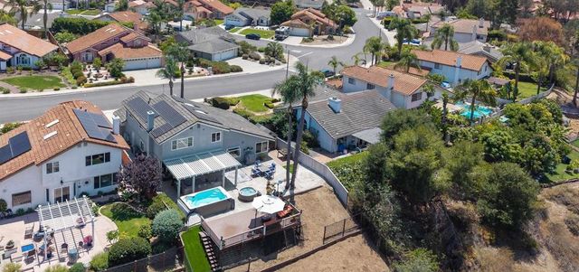 538 Jobe Hill Drive, Vista, CA 92081