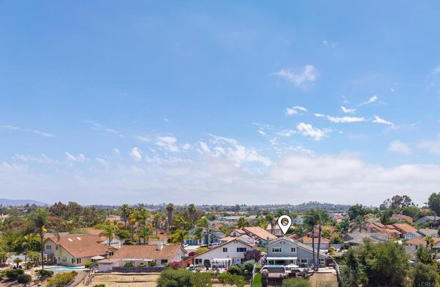 538 Jobe Hill Drive, Vista, CA 92081