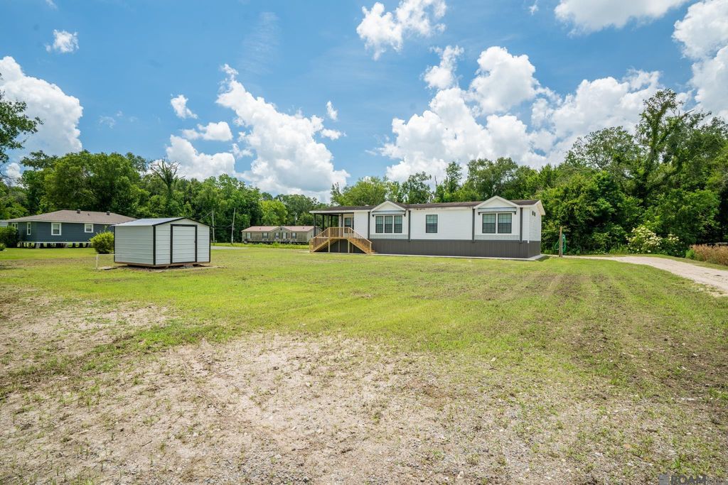 12162 Elmo Lambert Rd, St Amant, LA 70774