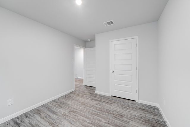 335 Blue Bird Lane, Mineola, TX 75773