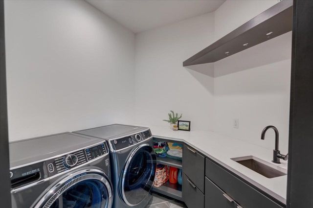 7705 Maas Drive, Verona, WI 53593