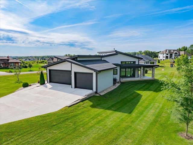 7705 Maas Drive, Verona, WI 53593