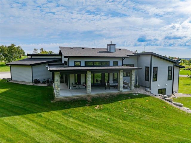 7705 Maas Drive, Verona, WI 53593