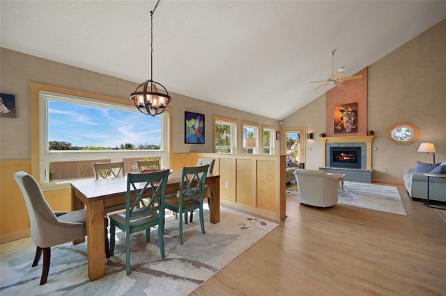 12 Featherbush Court, Santa Fe, NM 87508