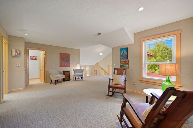12 Featherbush Court, Santa Fe, NM 87508