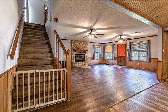 304 County Road 1524, Morgan, TX 76671