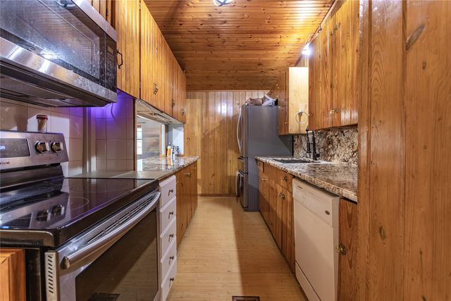 304 County Road 1524, Morgan, TX 76671