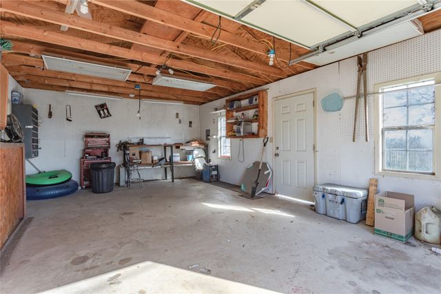 304 County Road 1524, Morgan, TX 76671