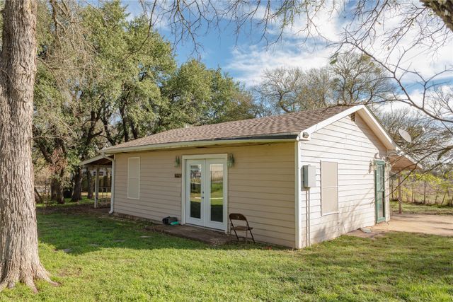 304 County Road 1524, Morgan, TX 76671