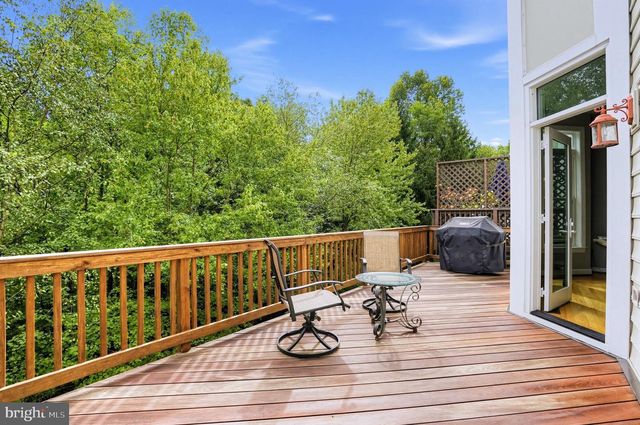 20374 FALLSWAY TER, Sterling, VA 20165