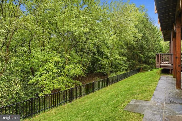 20374 FALLSWAY TER, Sterling, VA 20165