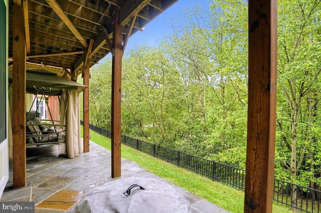 20374 FALLSWAY TER, Sterling, VA 20165